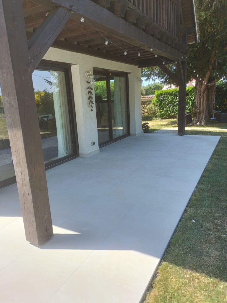 SMIPE - terrassement, création terrasse, rénovation terrasse, carrelage extérieur, salle de bain sur mesure